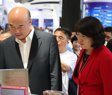 省長關心，三八婦樂絲博會吸睛引圍觀