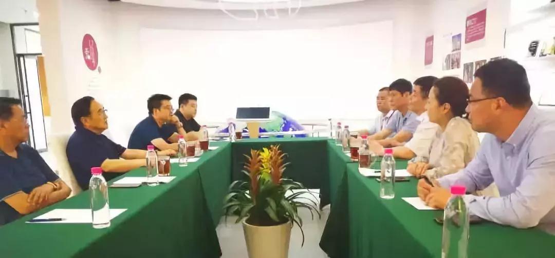 中國婦幼保健協會領導調研三八婦樂華泰藥業