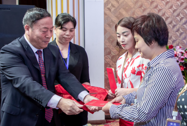 《歌唱祖國》唱響生殖健康咨詢技能培訓班    三八婦樂別樣形式迎接祖國70周年華誕