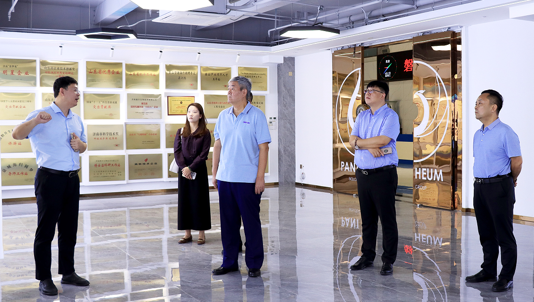 三八婦樂袁曉峰到濟南磐升生物集團學習調研